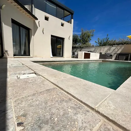 Top Villa * Orange (Vaucluse)